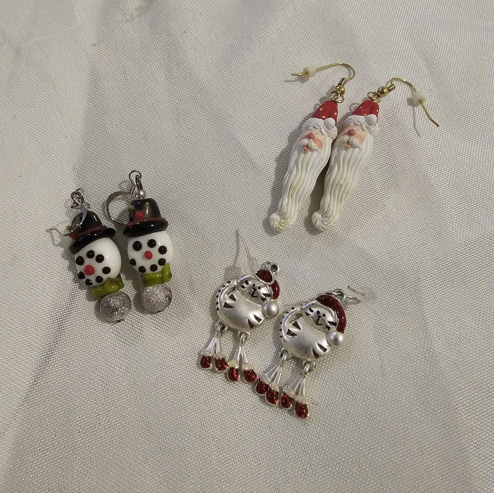 Festive Christmas Earrings Set